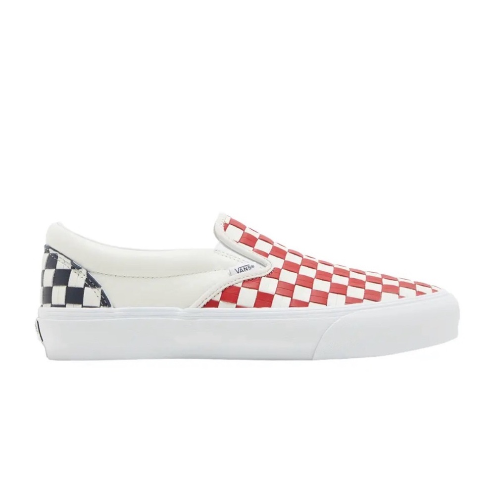 Vans Women’s Classic Slip-On VLT LX Woven Checkboard - Red - 6
